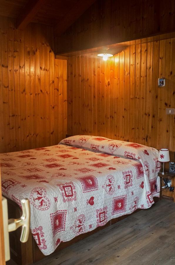 Chalet Indipendente In Centro A Вальтурнанш Екстер'єр фото